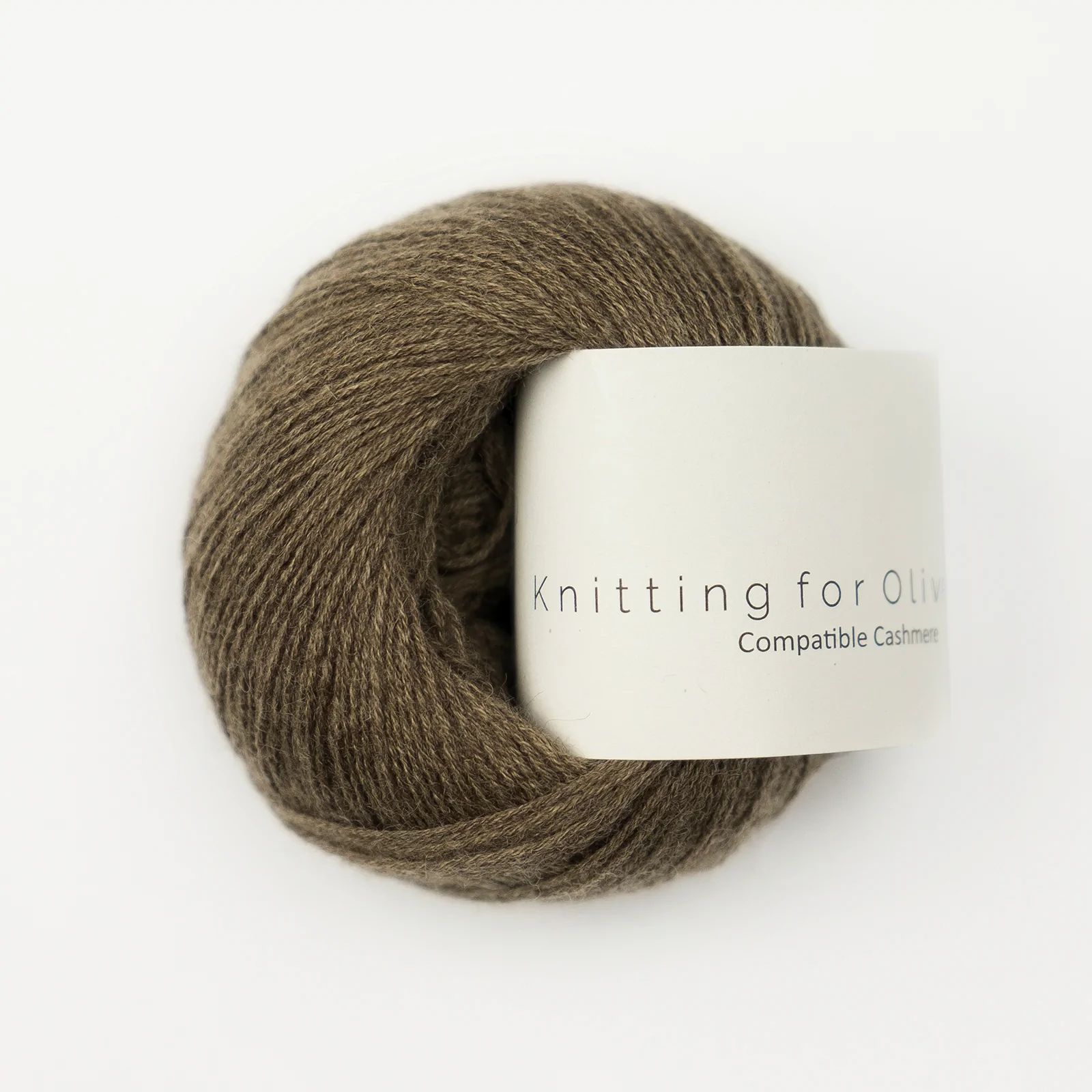 compatible cashmere knitting for olive | compatible cashmere: bark