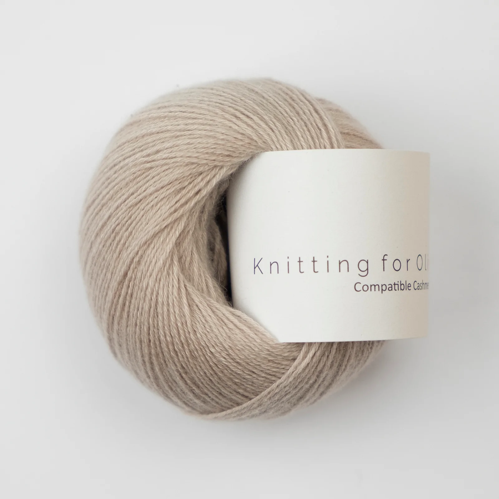 compatible cashmere knitting for olive | compatible cashmere: powder